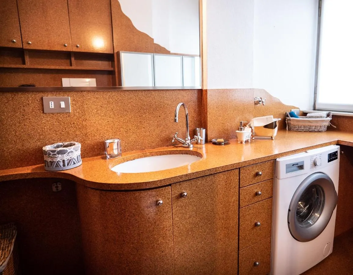 Lily House Apartment Como